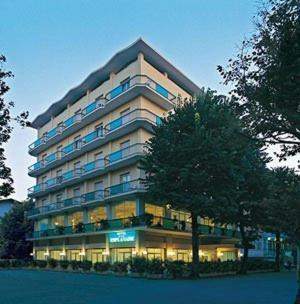 Hotel Esplanade Rimini Bagian luar foto