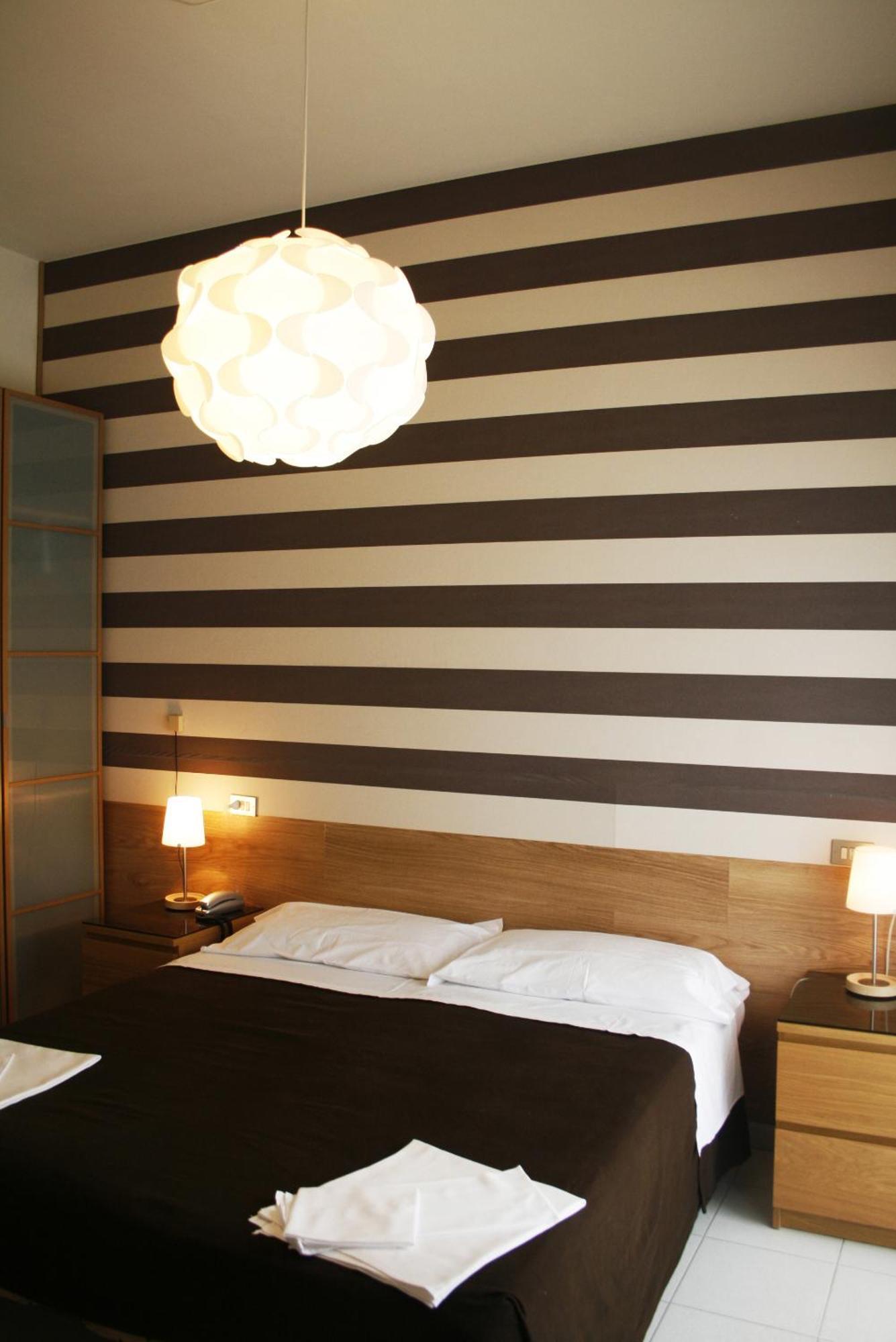 Hotel Esplanade Rimini Bagian luar foto